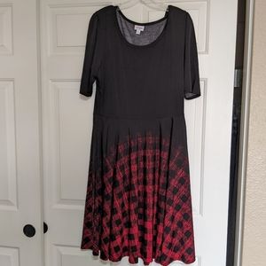 Lularoe Black and Red Plaid Dipped 2xl Nicole Half Sleeve A Line Dress
